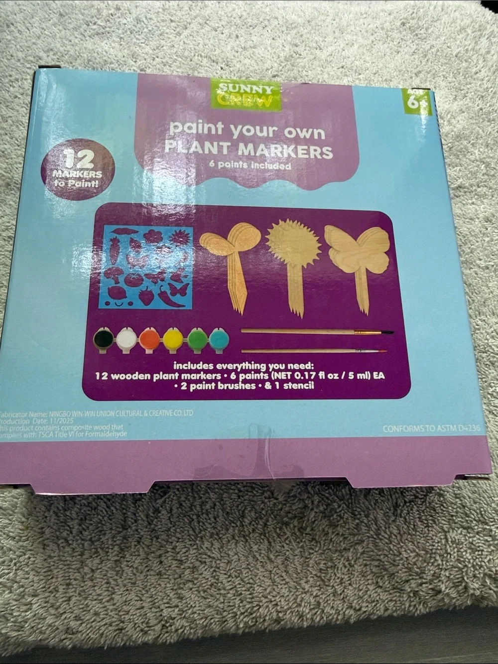 Paint-Your-Own Plant Markers Kit - Blue NWOT not opened